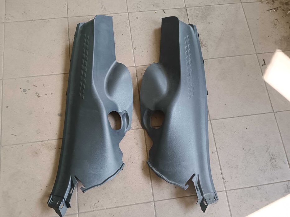 пластик салону тойота CHR 62552-f4010 62551-f4010