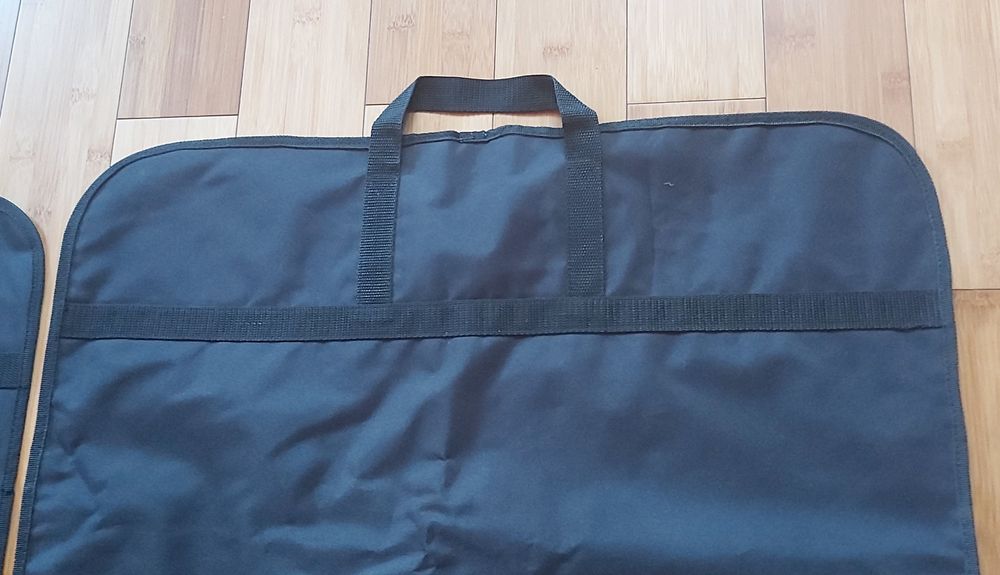 Pokrowiec, torba na garnitur, suknię