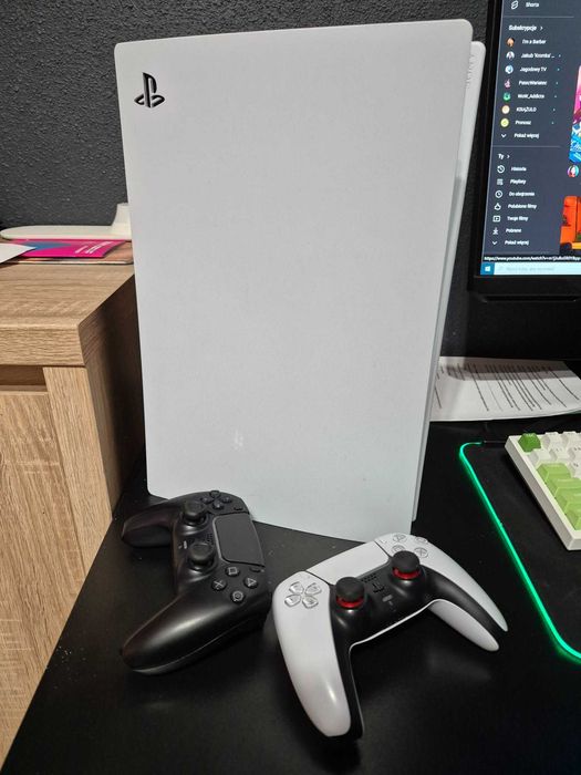 PlayStation 5 - Digital Edition +2 pady