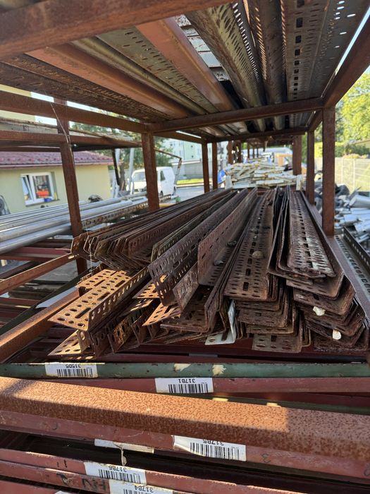 Regał / regały magazynowe