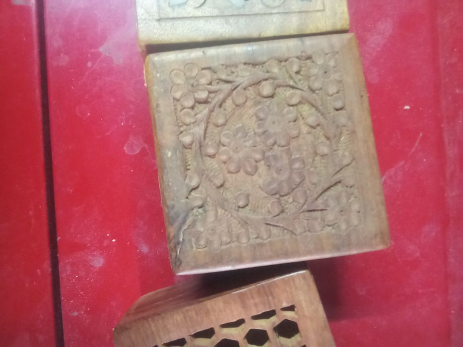 4 caixas religiosas madeira.