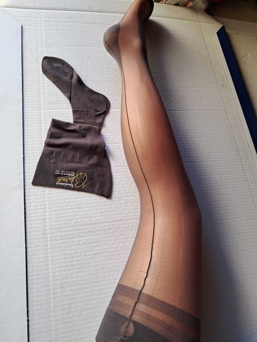 Pończocho pasy nowe