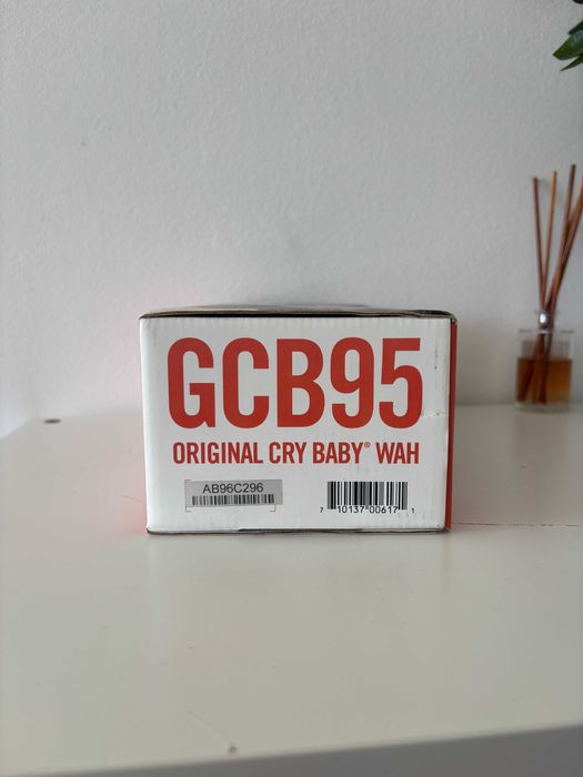 Cry Baby GCB95 - Wah Pedal para guitarra/baixo elétrico