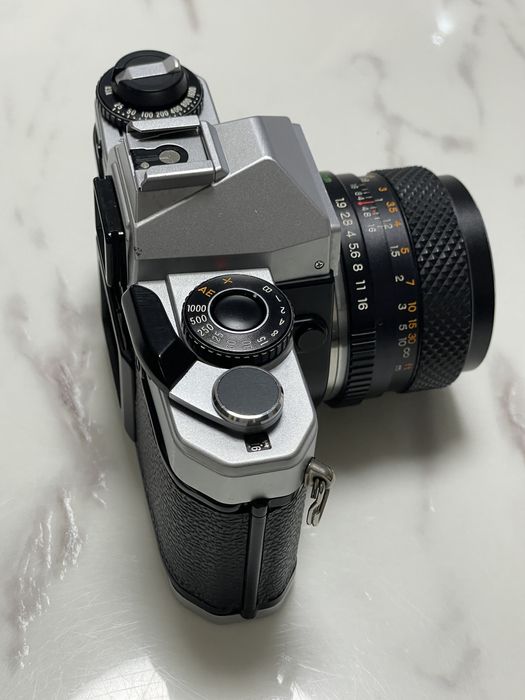 YASHICA FX-D QUARTZ aparat analogowy stan bardzo dobry