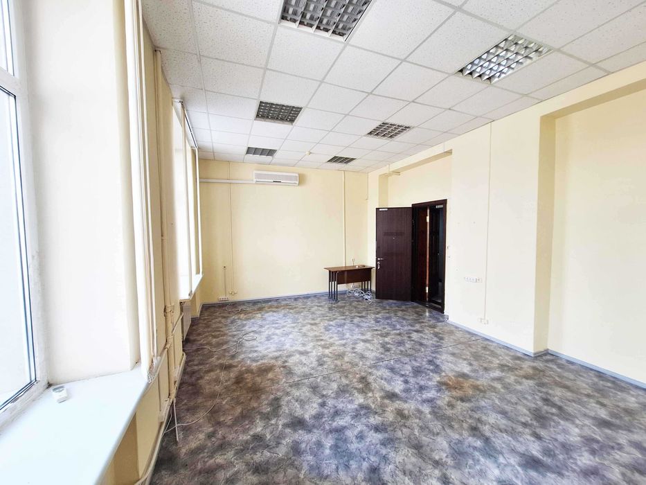 Аренда офиса 31,6 м² Ромена Роллана 12