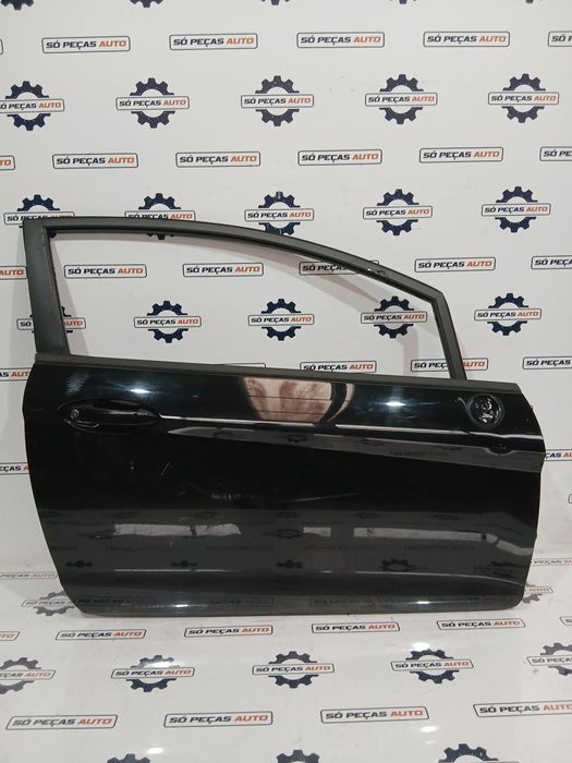 PORTA FRENTE DIREITA PRETA FORD FIESTA MK3 ANO: 2016