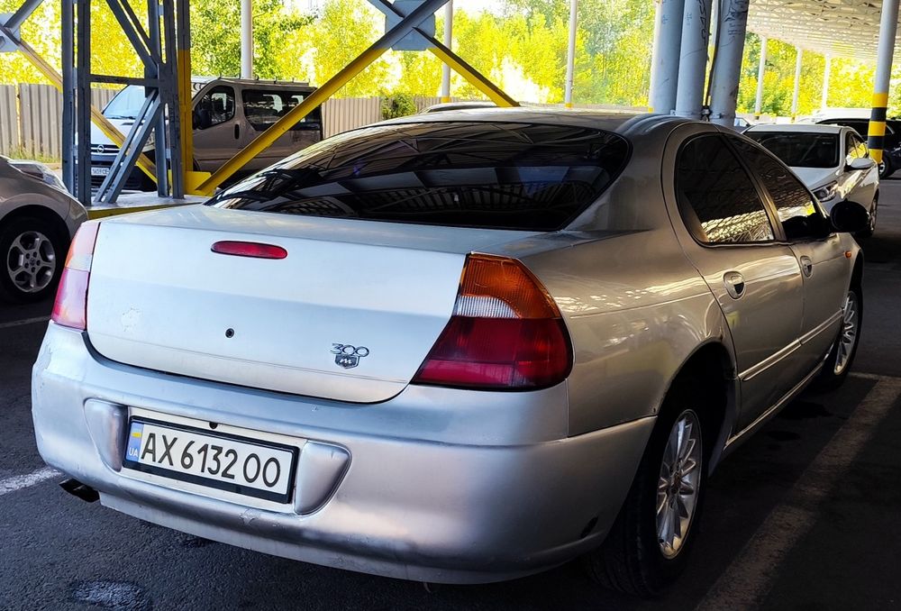Продам  Chrysler 300M