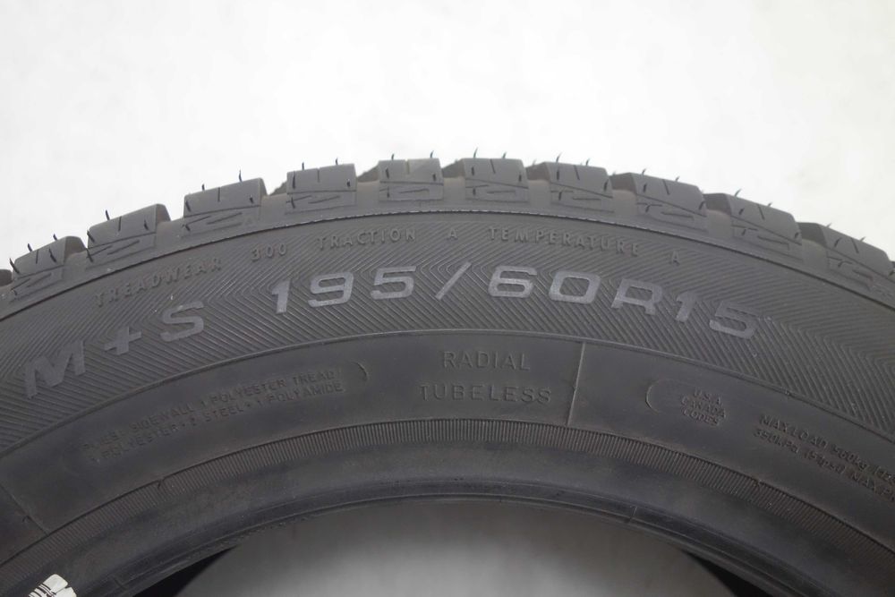 Opony całoroczne 195/60/15 - GOODYEAR Vector 4 Season