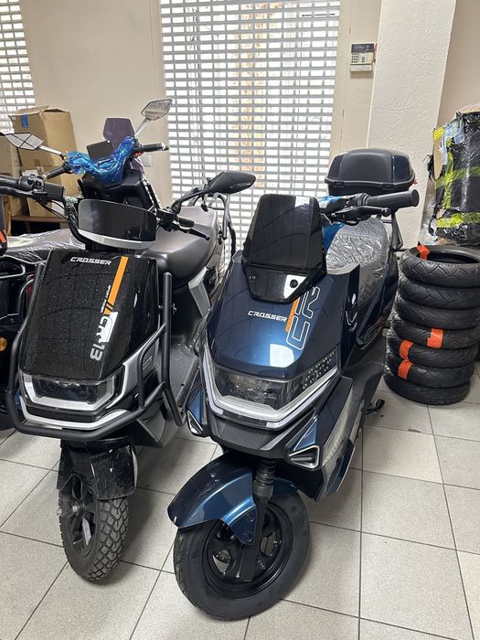 Электроскутер Crosser CR 13 PRO . Электромопед. Литий 72V-30-71А