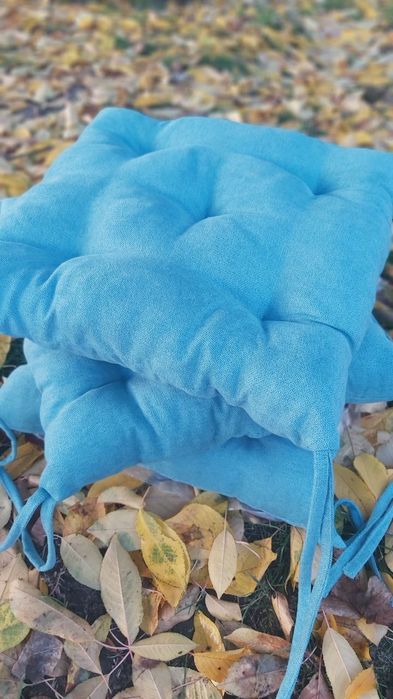 Подушка на стілець декоративна