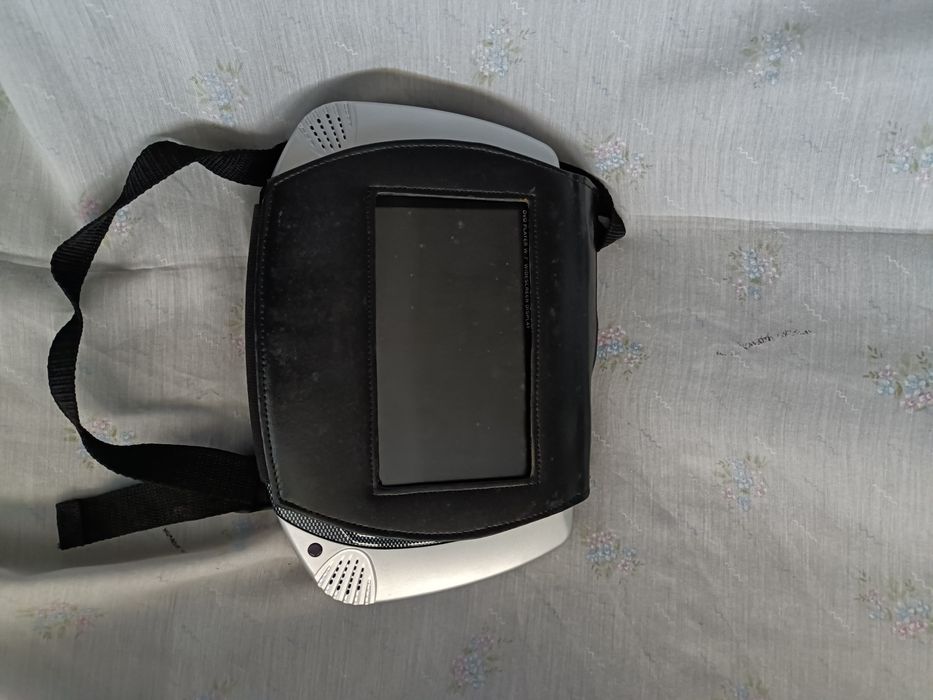 Car DVD Player with Dual Display64171302103937123