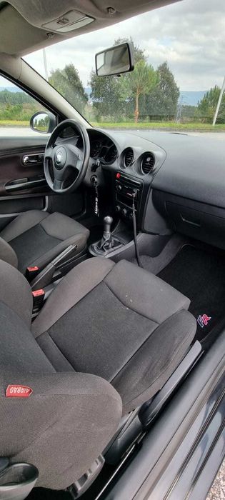 Seat Ibiza 6L TDI (Em óptimo estado geral)