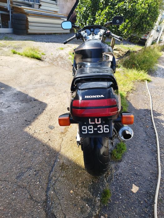 Honda CBR 1000 cc