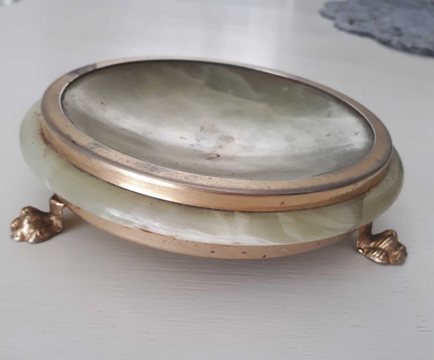 Mini PATERKA na lwich nóżkach z kamienia ONYKS