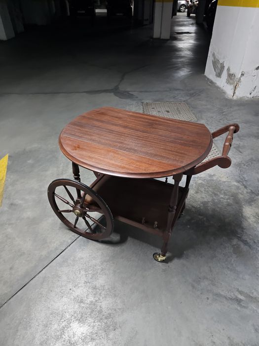 Carrinho de chá antigo - Évora