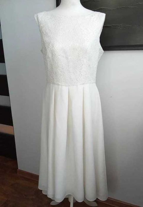 sukienka z koronką marki SWING roz. 42 nowa ecru