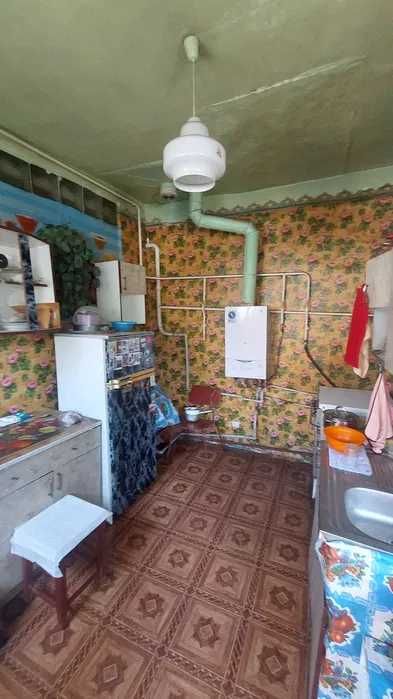 Продаж частини будинку у Заводському районі по вулиці Учительська.