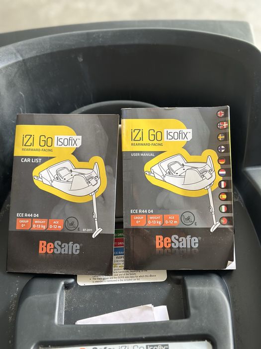 Base Isofix em muito bom estado. 120€