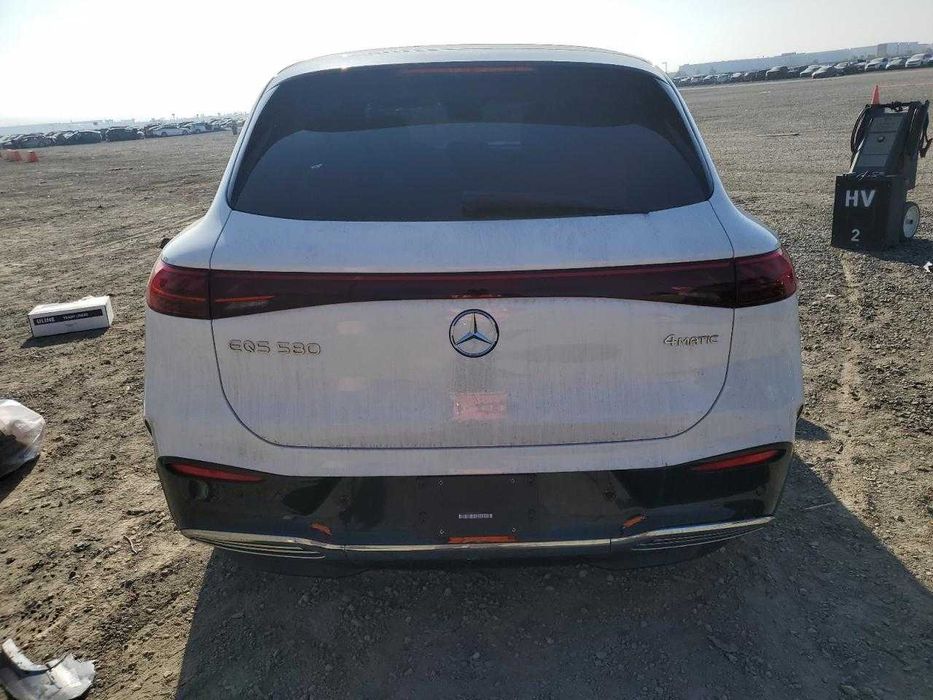 Mercedes EQS SUV W296 Задний бампер / Задній бампер
