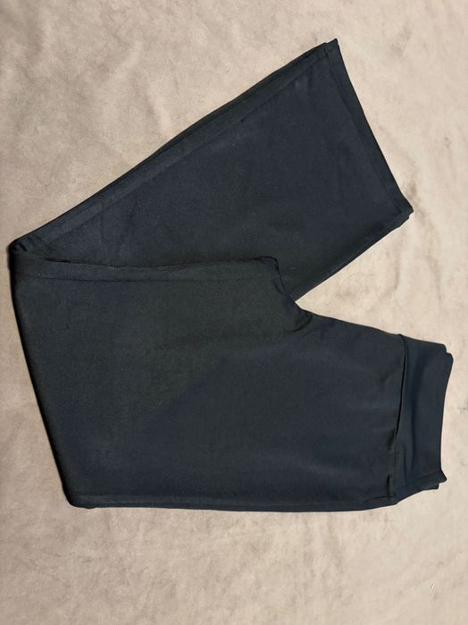 Spodnie damskie czarne rozszerzane XL