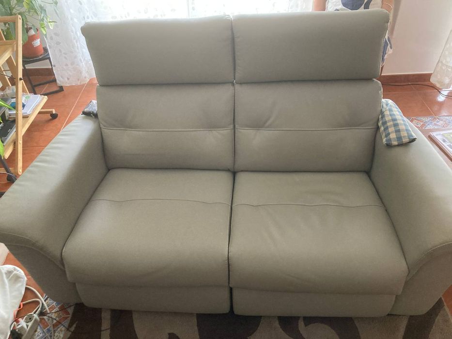 Sofá Eléctrico reclinável Faux Leather Bege automático 2 lugares