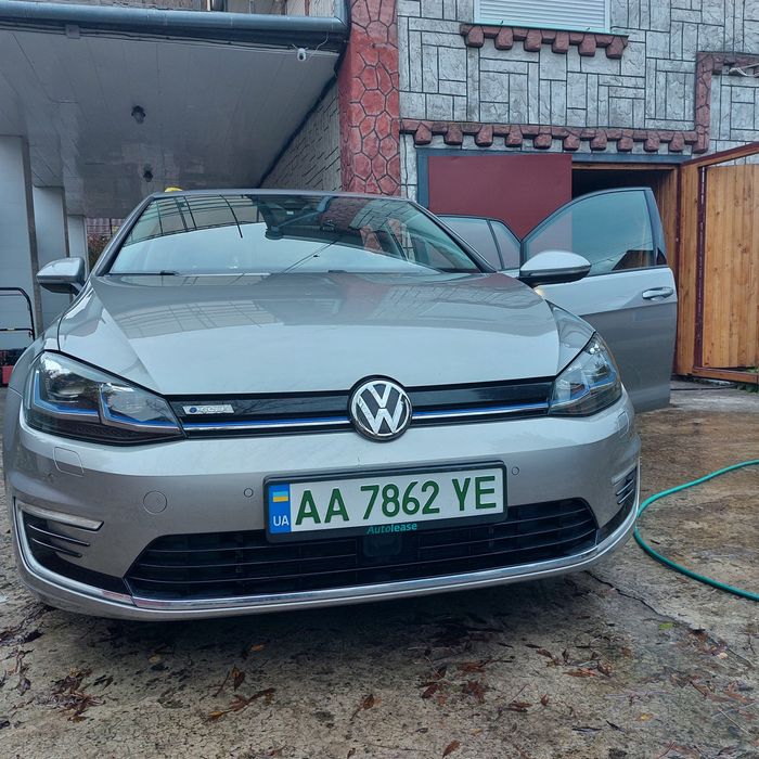 продам авто е-Golf