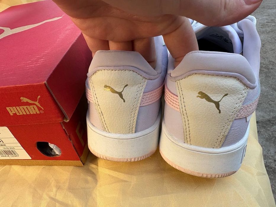 Жіночі кросівки Puma Carina Street White 389390-10
