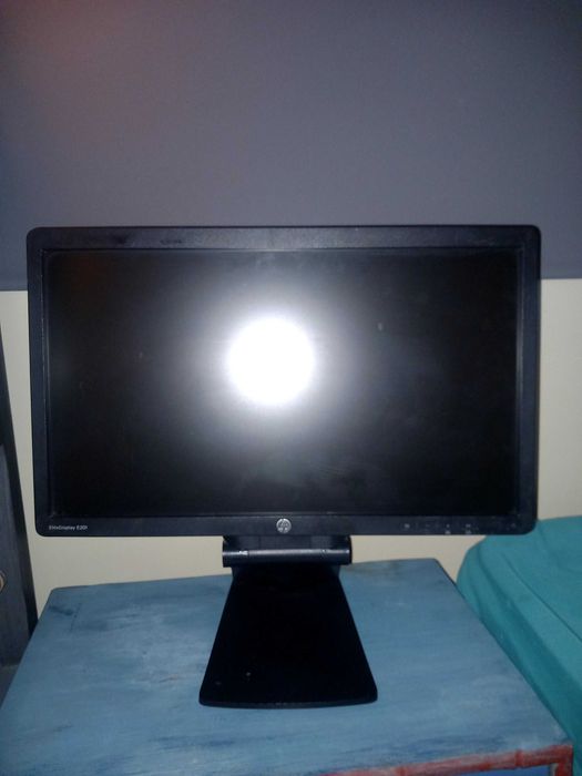 Monitor HP elitedisplay 23"