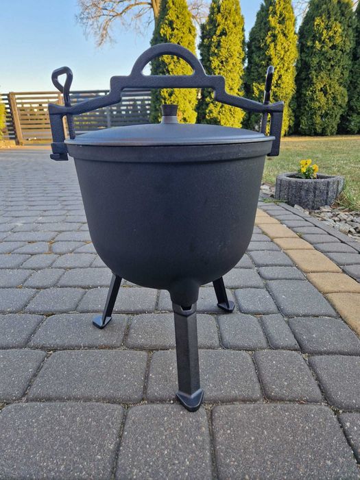 Kociołek żeliwny 10l myśliwski na ognisko grill
