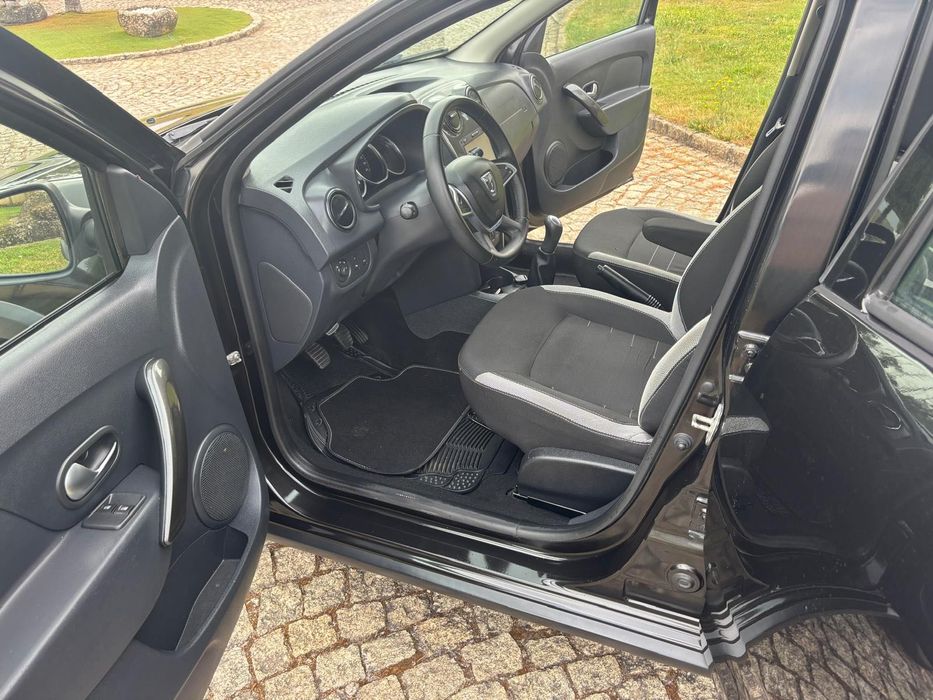 DACIA SANDERO STEPWAY 1.5DCI 90CV NACIONAL
