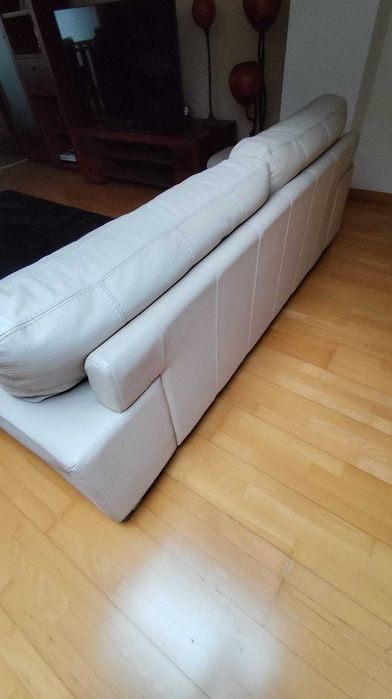 Sofás em Pele em ótimo estado