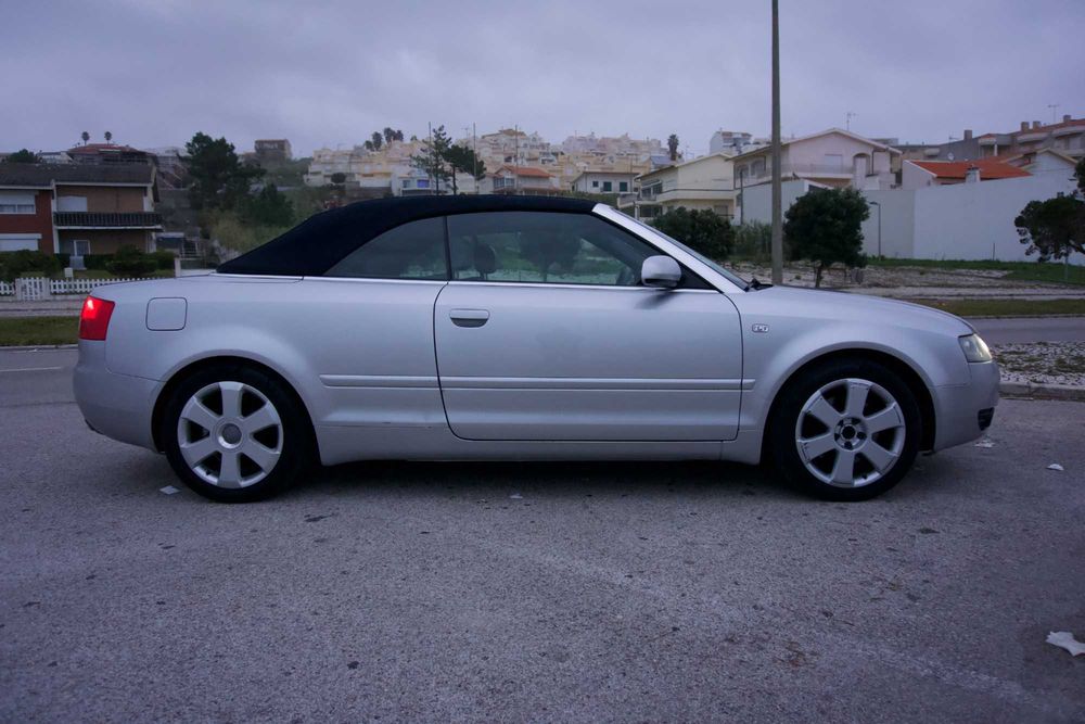 Audi A4 CABRIO 2.4 V6 2002