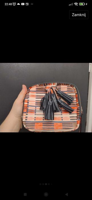 Mała kolorowa z kieszonkami