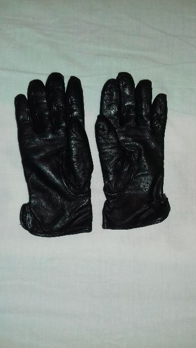 luvas de senhora em pele genuina - bom estado