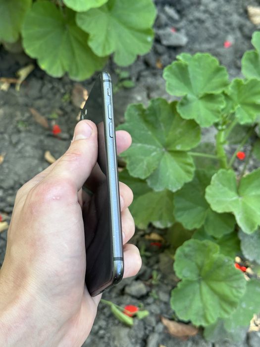 Iphone 8 64 gb.