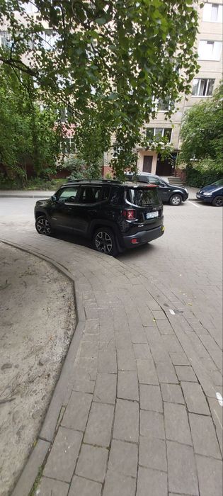 Автомобіль Джип Ренігат