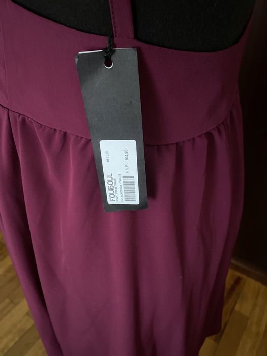 Vestido Foursoul novo