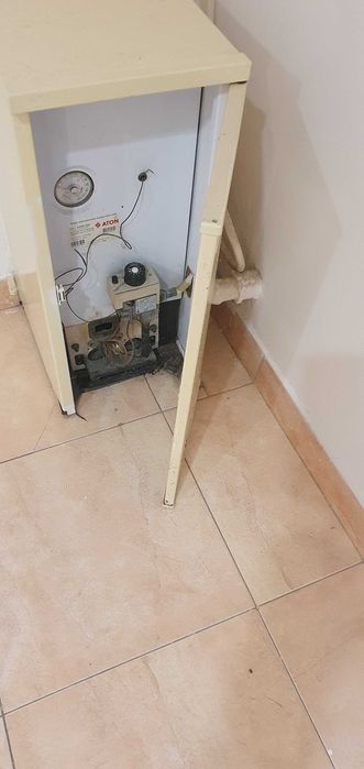 Центр  Продам фасад 46+42 кв.м  возле Нового рынка