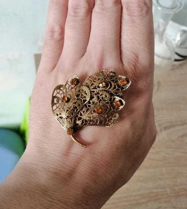 Брошь брошка винтаж  старинная металл кожа эмаль