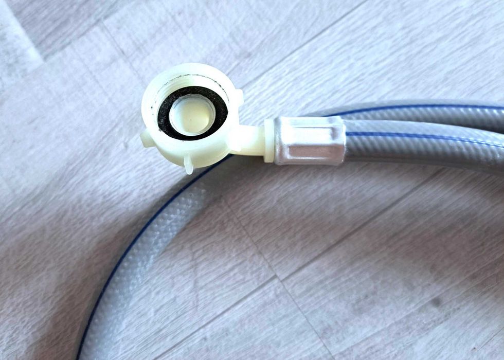 Wąż dopływowy do pralki, suszarki, 1 m.