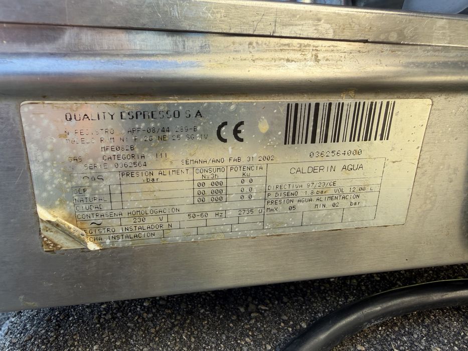 Maquina de Cafe + Moinho Profissional