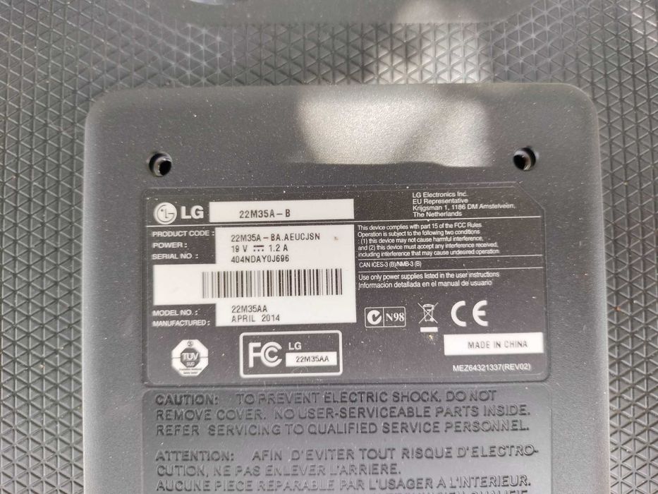 Monitor LG 22M35A-B totalmente funcional