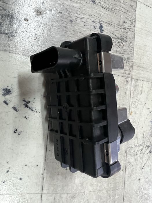 Hella sterownik turbosprężarki g-59