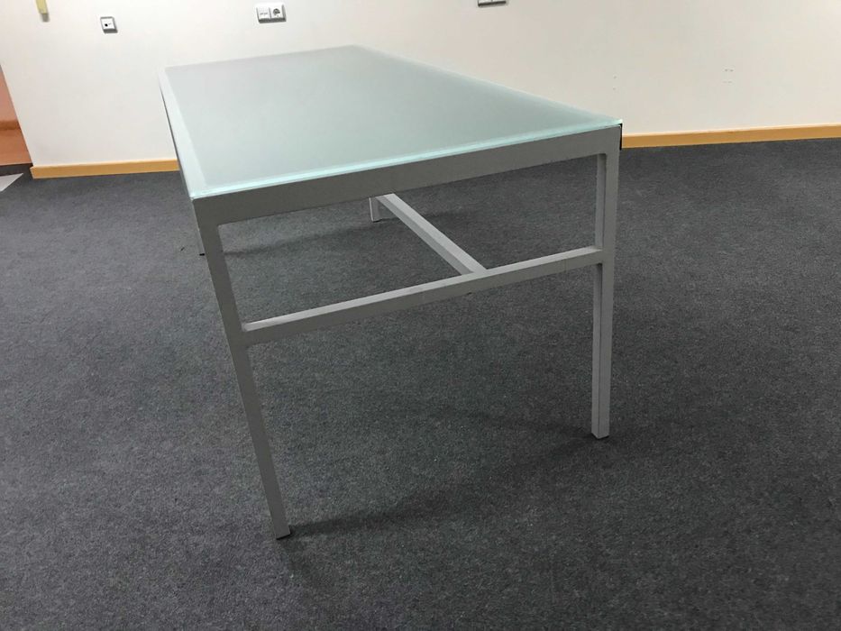 Mesa Ferro c/ Tampo Vidro Temperado P80cm x L180cm x A75cm