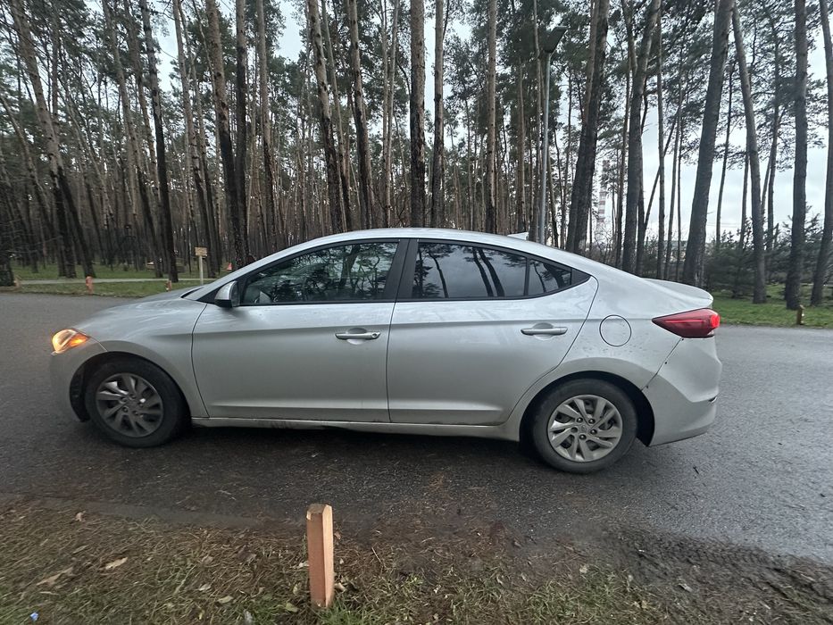Hyundai Elantra 2017 2.0 акпп