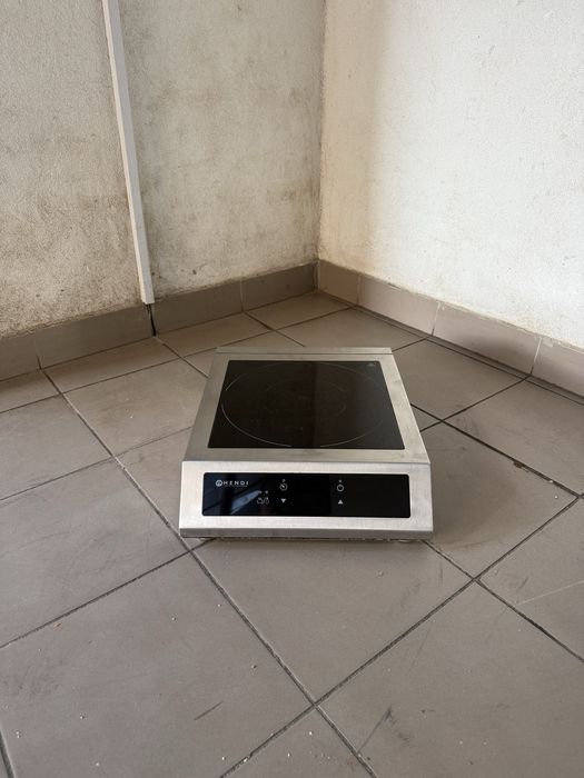 Hendi Індукційна Плита Професійна Потужність 3500 W