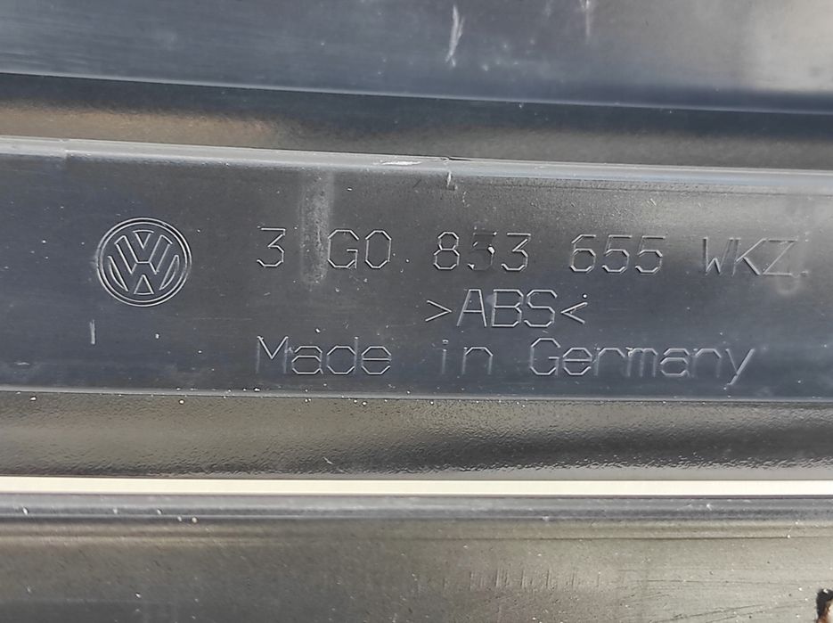 GRILL ATRAPA CHŁODNICY VOLKSWAGEN PASSAT B8