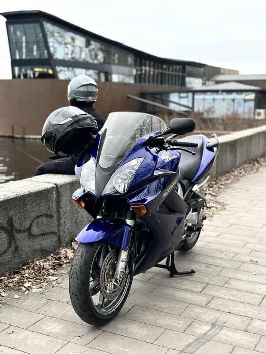 Продається Honda VFR 800 VTEC 2005 рік