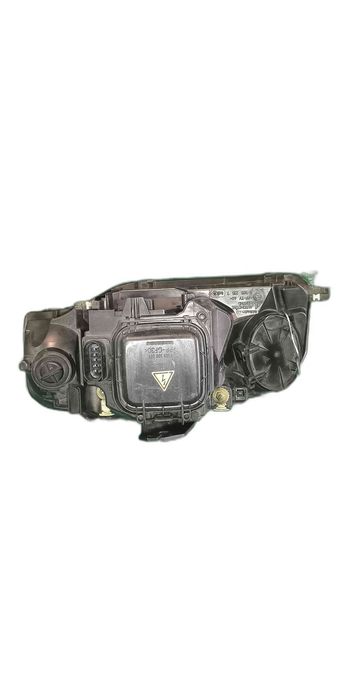 Ótica / Farol Direito AUDI A3 8P0941030M (OEM) | 0301206278 (OEM)