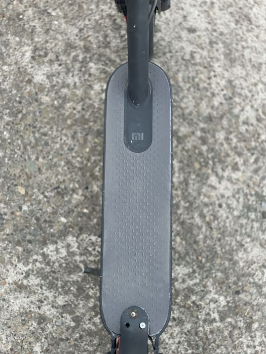 Електросамокат м365